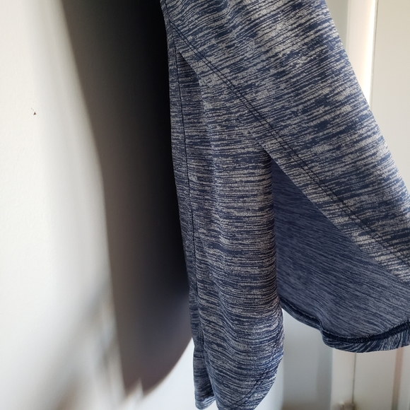 Athleta Utopia tee - Picture 4 of 8